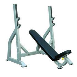 Олимпийская скамья с положительным наклоном для жима Aerofit IFOIB со стойками